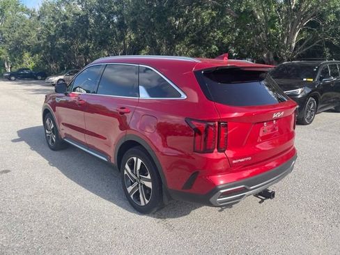 Used 2023 Kia Sorento EX AWD/4WD image 4