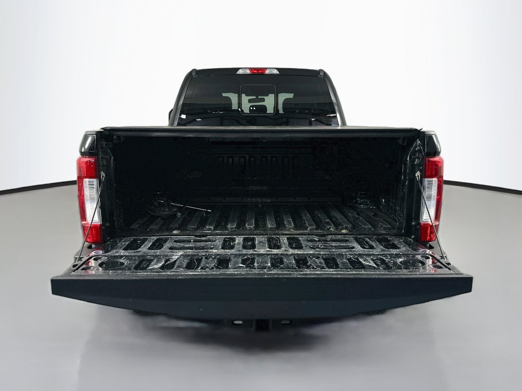 Used 2018 Ford F350 Lariat w/ Chrome Package AWD/4WD image 29