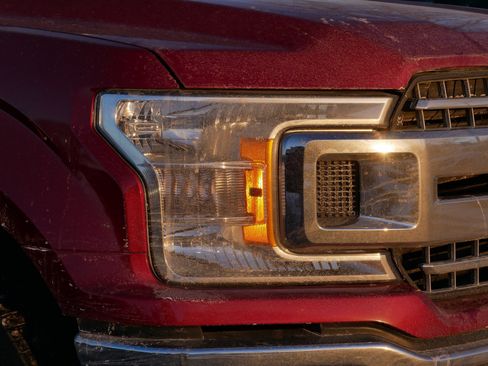 Certified 2019 Ford F150 XLT w/ Equipment Group 302A Luxury image 16