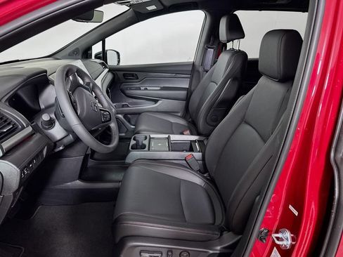 Used 2026 Honda Odyssey Sport-L image 8