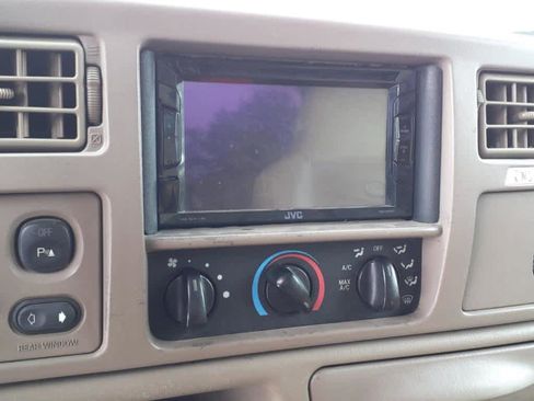 Used 2004 Ford F250 King Ranch image 5