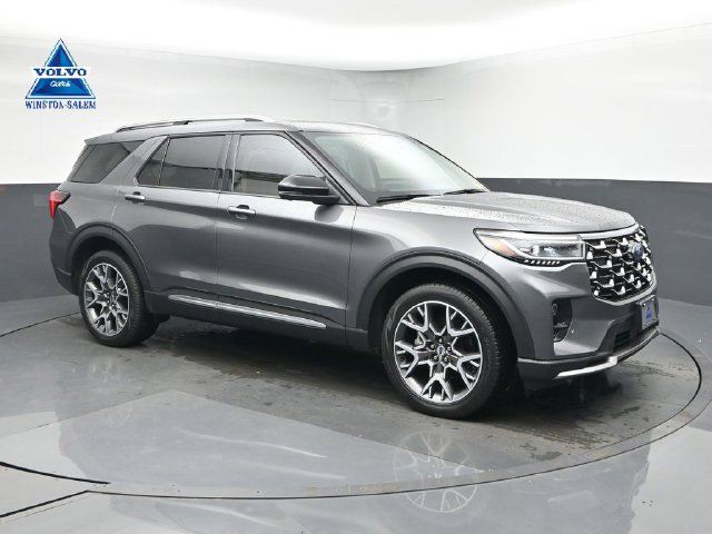 Used 2025 Ford Explorer Platinum w/ Ultimate Package AWD/4WD image 1