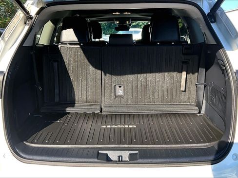 Used 2021 Toyota Highlander Limited AWD/4WD image 31