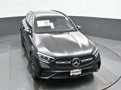 New 2025 Mercedes-Benz GLC 300 GLC 300 image 34