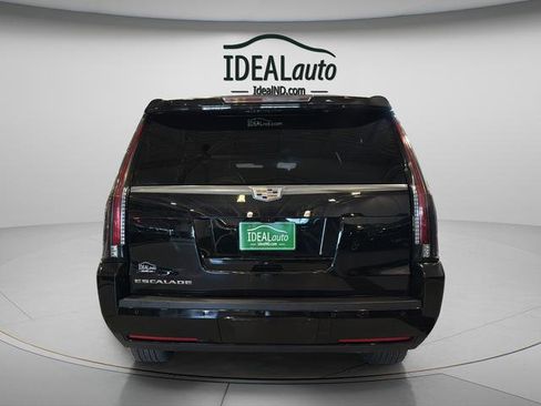 Used 2019 Cadillac Escalade ESV Platinum image 16