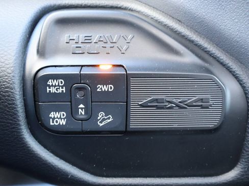 Used 2023 RAM 2500 Laramie w/ Night Edition image 21