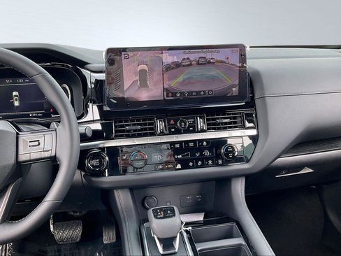 New 2026 Nissan Pathfinder SL w/ SL Premium Package FWD image 8