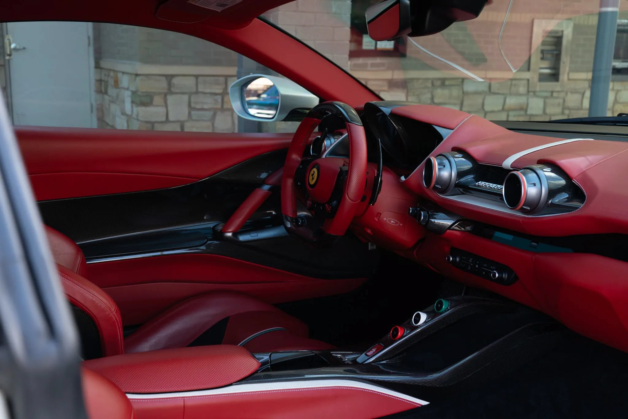 Used 2020 Ferrari 812 Superfast RWD image 27