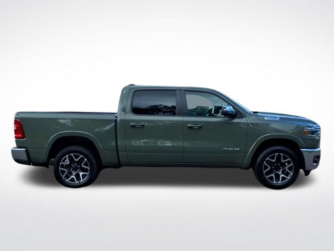 Used 2026 RAM 1500 Laramie AWD/4WD image 7