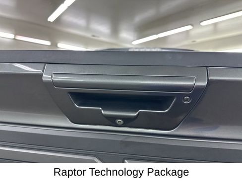Used 2019 Ford F150 Raptor w/ Equipment Group 802A Luxury AWD/4WD image 16