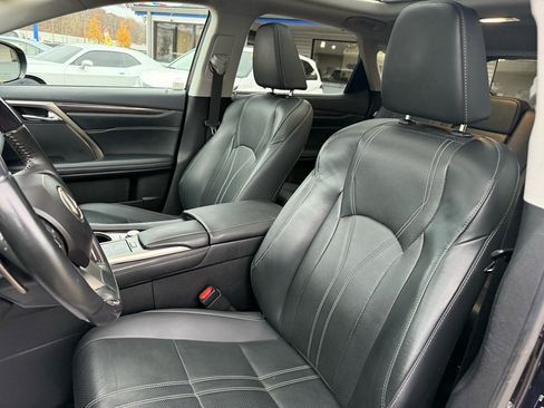 Used 2022 Lexus RX 450h AWD w/ Luxury Package image 9