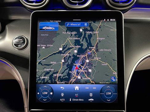 Used 2025 Mercedes-Benz C 300 4MATIC Sedan image 28