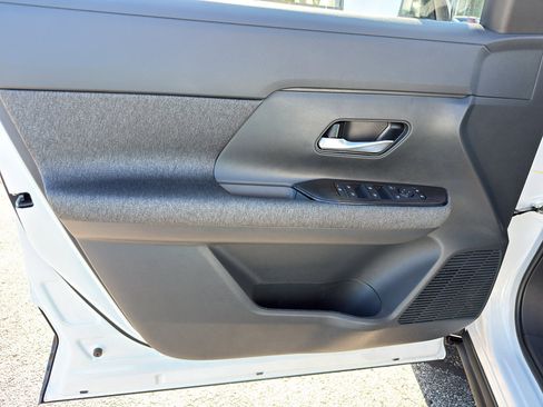 New 2026 Nissan Kicks SV w/ Cold Weather Package image 13