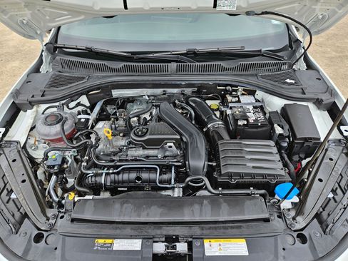 Used 2025 Volkswagen Jetta Sport FWD image 32