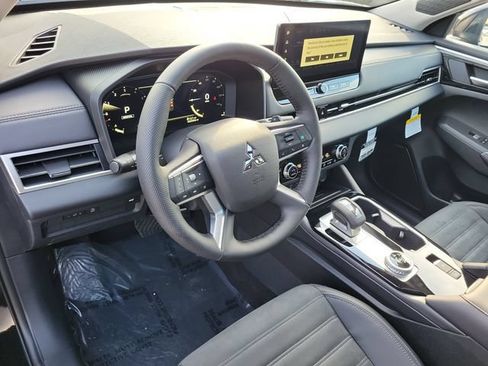 New 2026 Mitsubishi Outlander SE FWD image 19