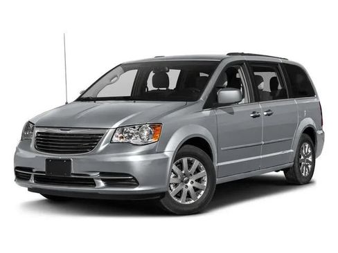 Used 2016 Chrysler Town & Country Touring FWD image 1