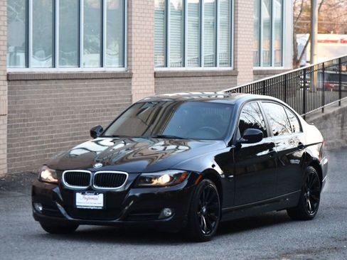 Used 2011 BMW 328i xDrive Sedan w/ Premium Pkg image 3