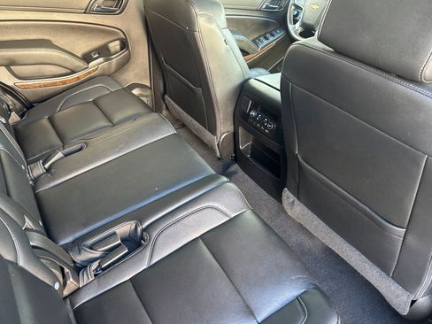 Used 2020 Chevrolet Tahoe LT AWD/4WD image 18