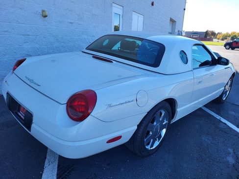 Used 2002 Ford Thunderbird image 2