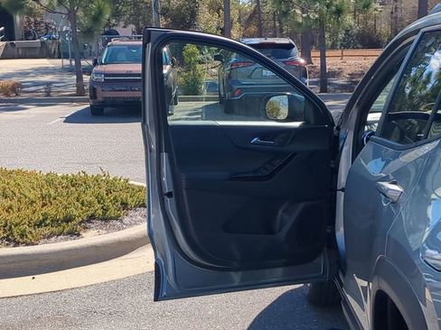 New 2026 Chevrolet Equinox LT w/ Midnight Edition image 15