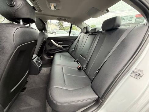 Used 2014 BMW 320i xDrive Sedan image 25
