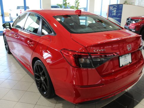 Certified 2023 Honda Civic Sport image 7