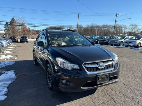 Used 2014 Subaru Crosstrek 2.0i Premium image 1