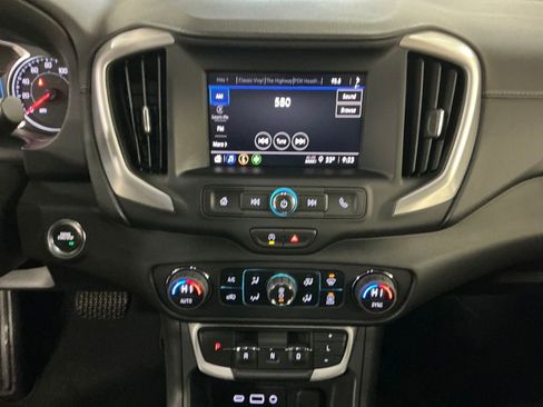Certified 2023 GMC Terrain SLE w/ Driver Convenience Package image 19