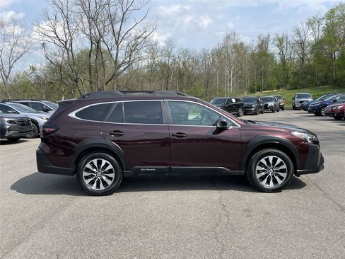 Certified 2024 Subaru Outback Limited AWD/4WD image 6