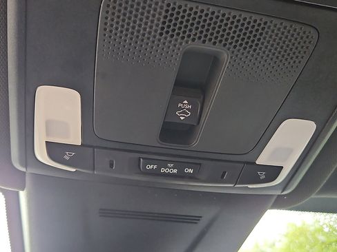 Used 2024 Honda CR-V Sport-L image 31