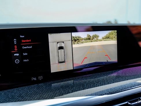 Used 2025 Cadillac Escalade V image 65