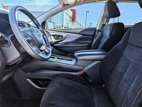 Used 2023 Nissan Murano S AWD/4WD image 2