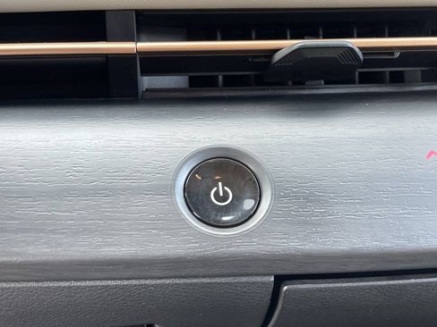 Used 2024 Nissan Ariya AWD image 27
