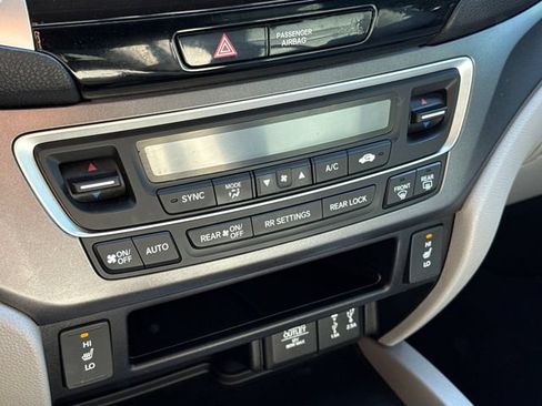 Used 2018 Honda Pilot EX-L image 27