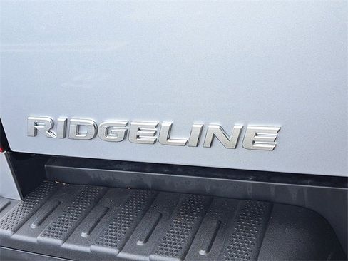 Used 2023 Honda Ridgeline RTL-E image 8