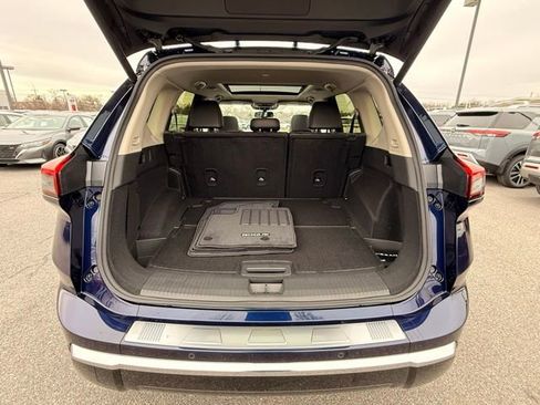 New 2026 Nissan Rogue Platinum w/ Tech Package image 17
