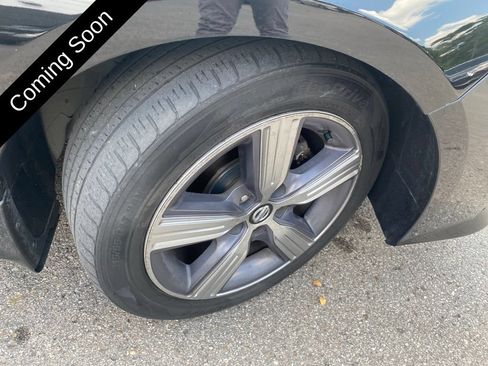 Used 2020 Nissan Altima 2.5 SL FWD image 16