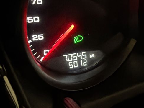 Used 2019 Porsche Macan image 18