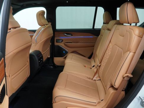 Certified 2024 Jeep Grand Cherokee L Summit image 20