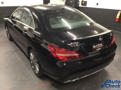 Used 2019 Mercedes-Benz CLA 250 4MATIC image 7