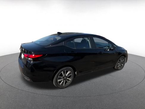 Used 2025 Nissan Versa SV image 15