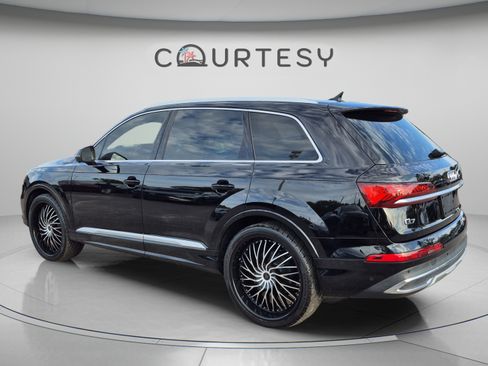 Used 2020 Audi Q7 3.0T Premium Plus AWD/4WD image 3