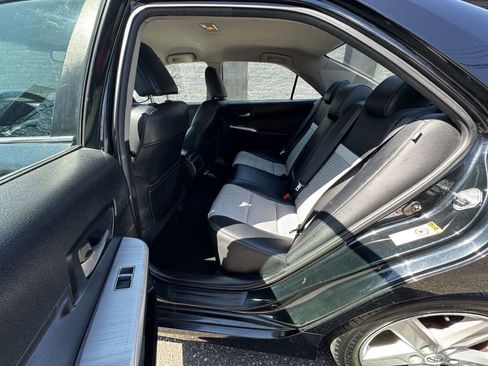 Used 2012 Toyota Camry SE FWD image 13