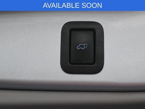 Used 2018 Toyota Highlander Limited AWD/4WD image 35