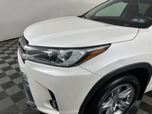 Used 2017 Toyota Highlander Limited w/ Carpet Mat Package AWD/4WD image 31