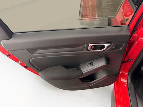 Used 2025 Honda Civic Sport image 26