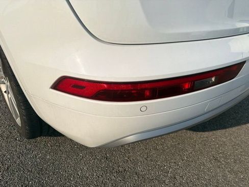 Used 2018 Audi Q5 2.0T Premium Plus w/ Premium Plus Package AWD/4WD image 27