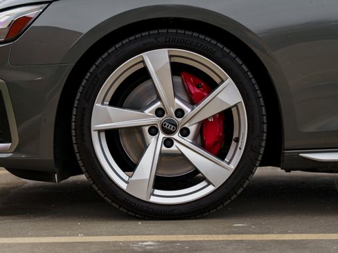 Used 2023 Audi S4 Premium Plus w/ Premium Plus Package image 29