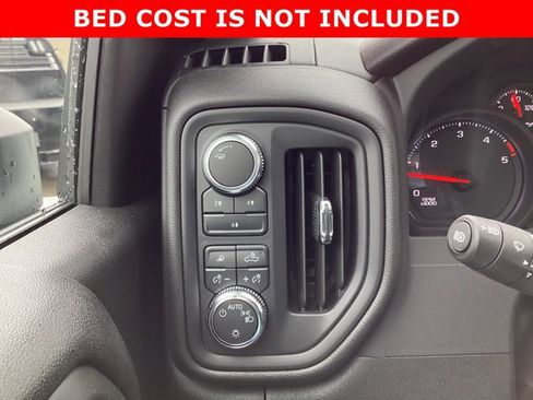 New 2025 GMC Sierra 3500 Pro w/ Convenience Package image 22