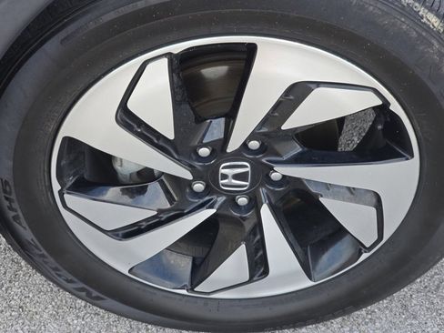 Used 2015 Honda CR-V Touring image 9